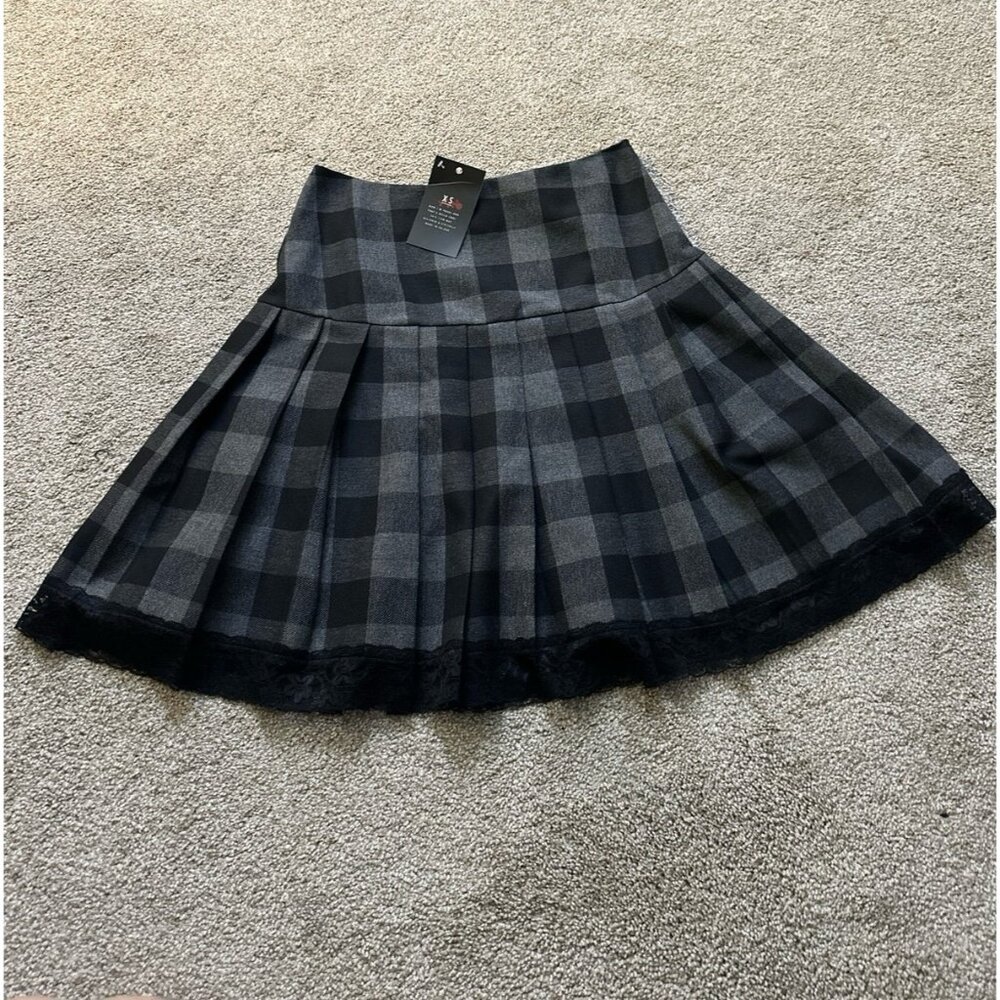 shop skydance black and grey plaid skirt - Picture 1 of 2